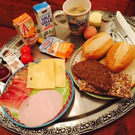 Bei Linda Bed & Breakfast 3*