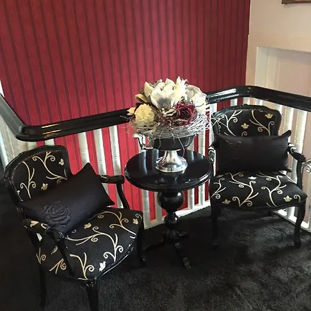 Bed & Breakfast Bei Linda